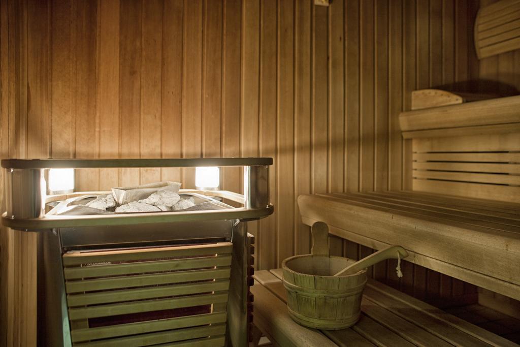 Hotel Solpark Kleszczow  ภายนอก รูปภาพ